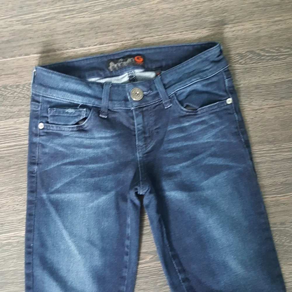 G by Guess Sequin Jeans - Picture 4 of 6